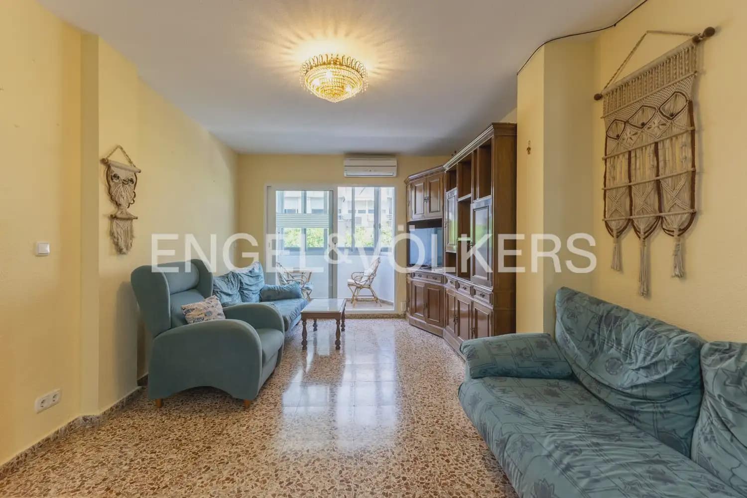 5 soveværelse Lejlighed til leje i Valencia by - € 1.700 (Ref: 10009806)