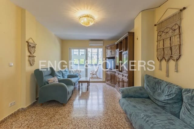 5 bedroom Flat for rent in Patraix, Valencia city - € 1,700 (Ref: 10009806)