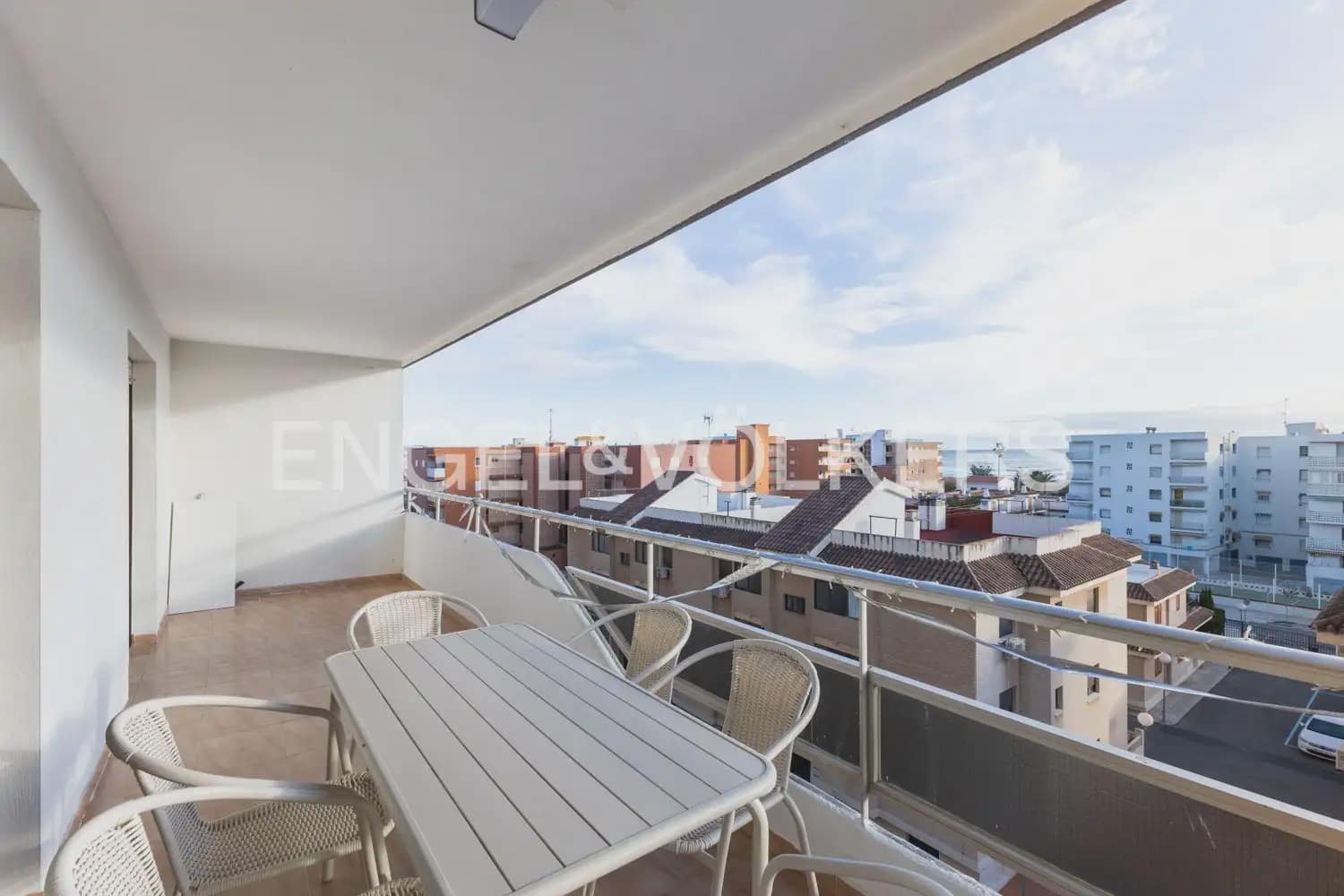 4 sypialnia Mieszkanie do wynajęcia w Canet d'En Berenguer z basenem garażem - 1 550 € (Ref: 10009807)
