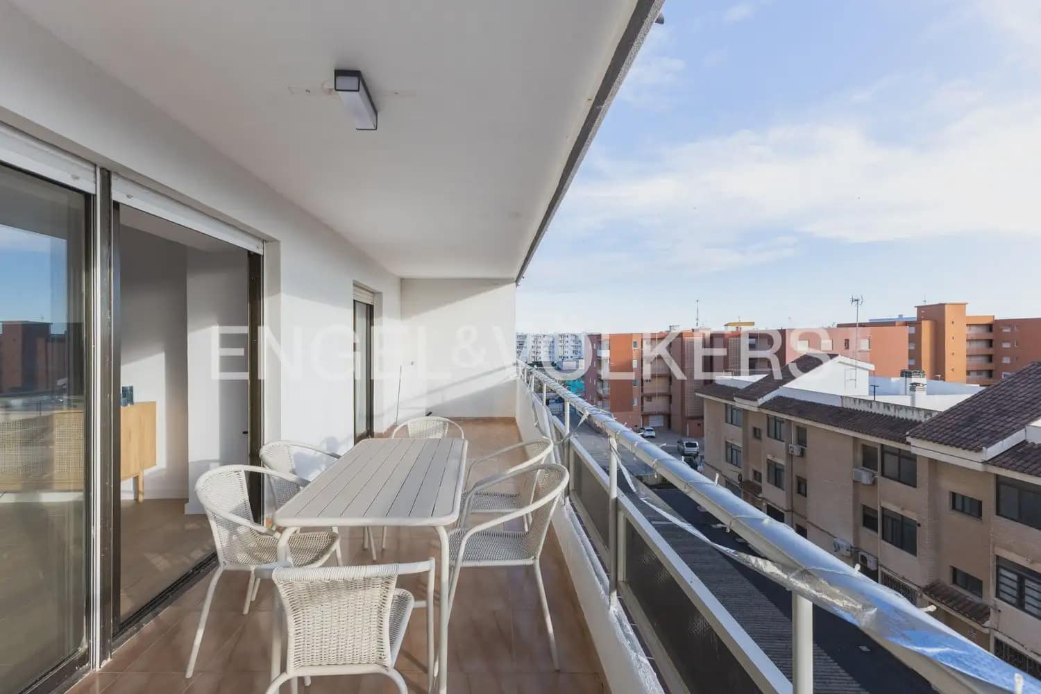 4 sypialnia Mieszkanie do wynajęcia w Canet d'En Berenguer z basenem garażem - 1 550 € (Ref: 10009807)