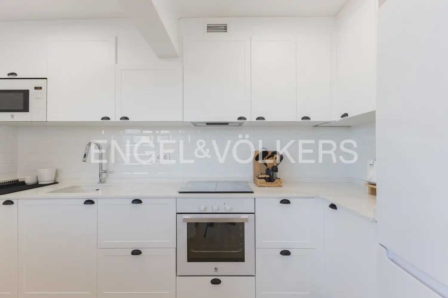 4 sypialnia Mieszkanie do wynajęcia w Canet d'En Berenguer z basenem garażem - 1 550 € (Ref: 10009807)