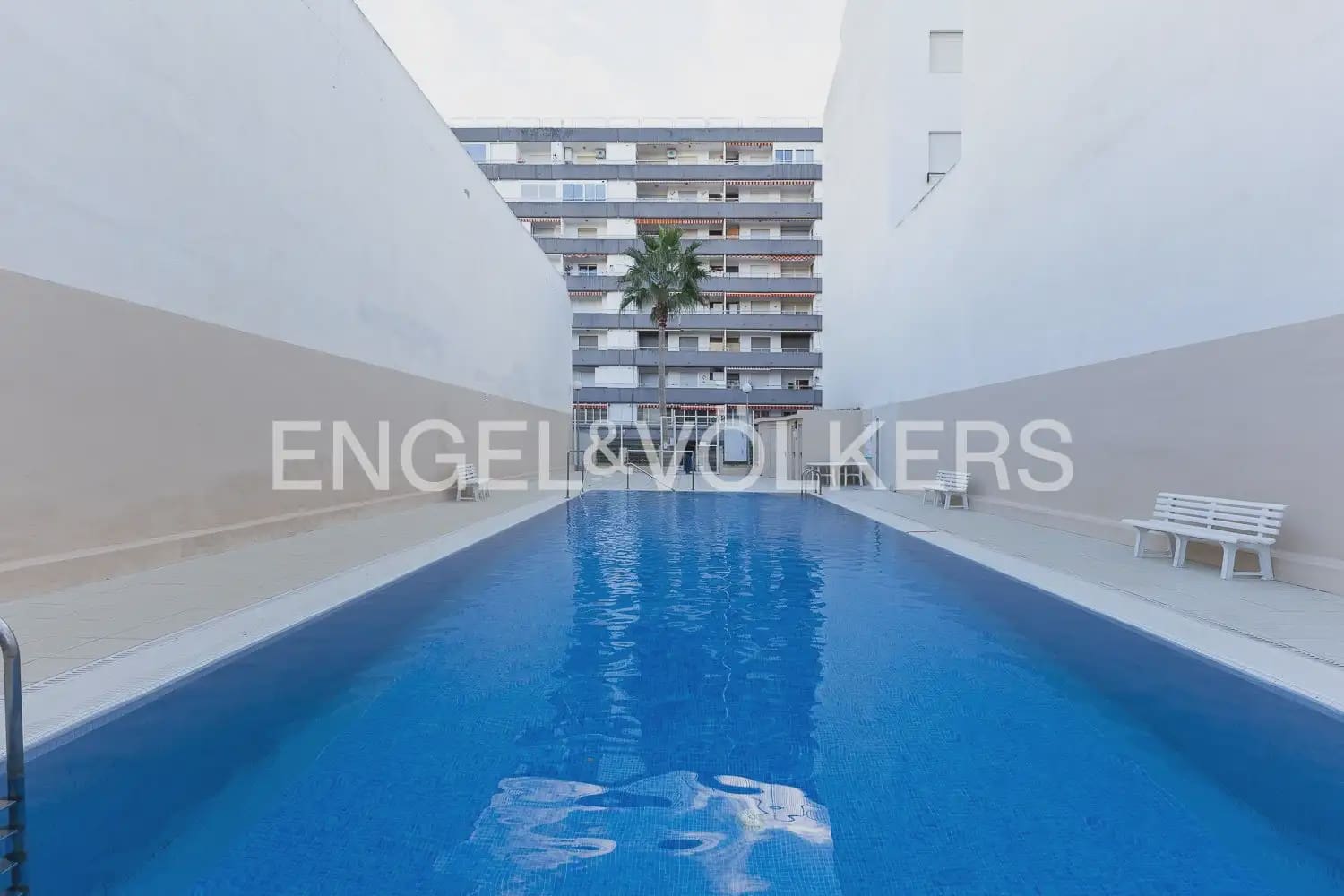 4 sypialnia Mieszkanie do wynajęcia w Canet d'En Berenguer z basenem garażem - 1 550 € (Ref: 10009807)