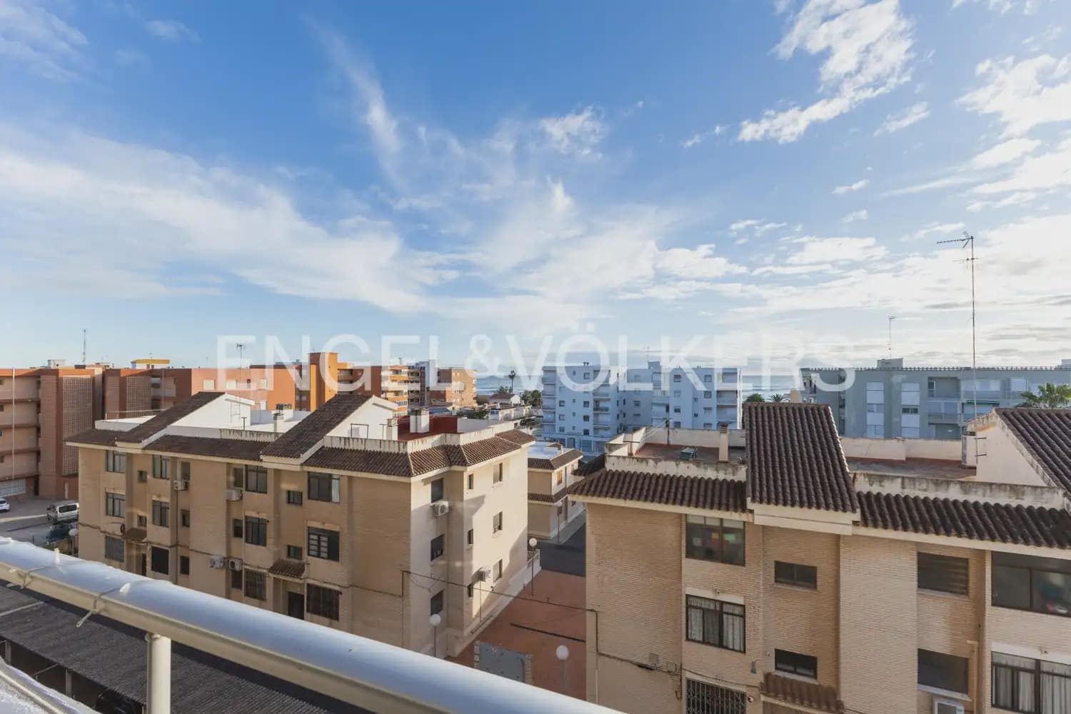 4 sypialnia Mieszkanie do wynajęcia w Canet d'En Berenguer z basenem garażem - 1 550 € (Ref: 10009807)