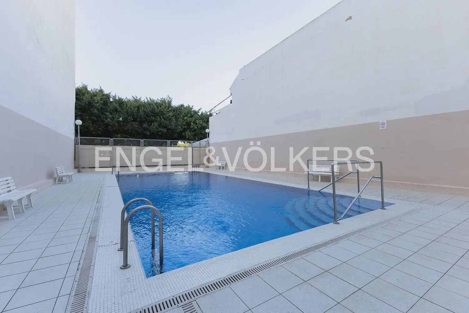 4 sypialnia Mieszkanie do wynajęcia w Canet d'En Berenguer z basenem garażem - 1 550 € (Ref: 10009807)