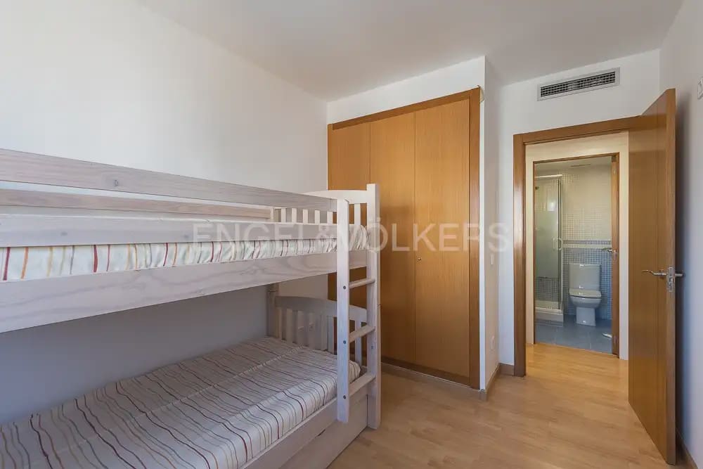 2 bedroom Flat for rent in La Pobla de Farnals with pool garage - € 1,200 (Ref: 10009808)