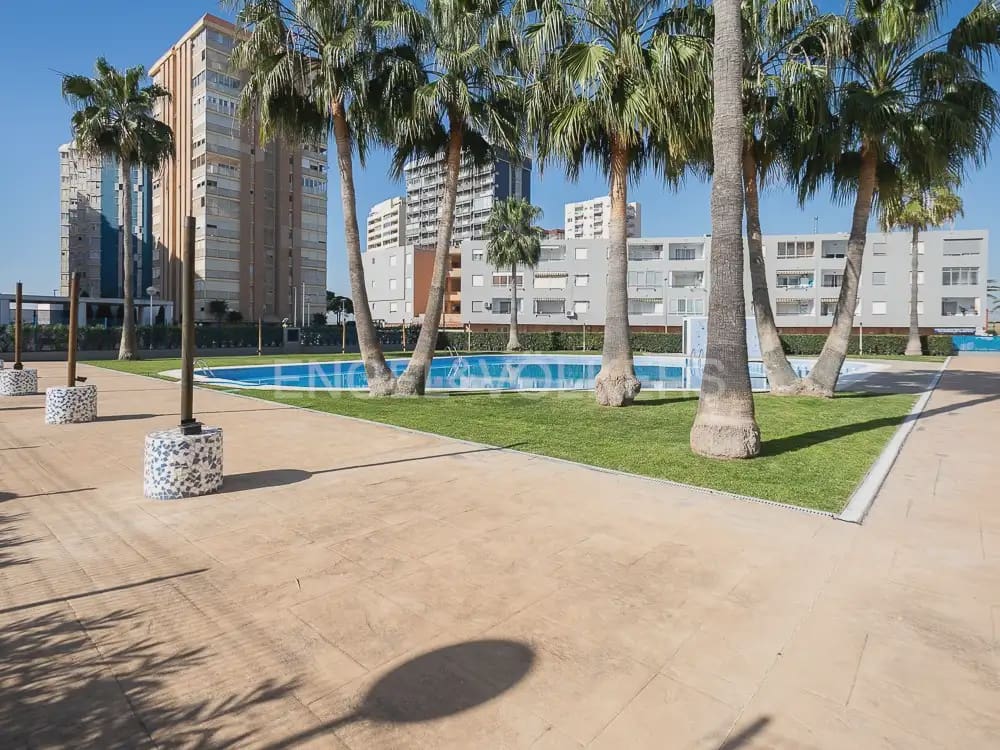 2 bedroom Flat for rent in La Pobla de Farnals with pool garage - € 1,200 (Ref: 10009808)