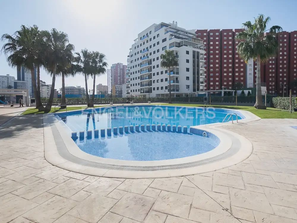 2 bedroom Flat for rent in La Pobla de Farnals with pool garage - € 1,200 (Ref: 10009808)