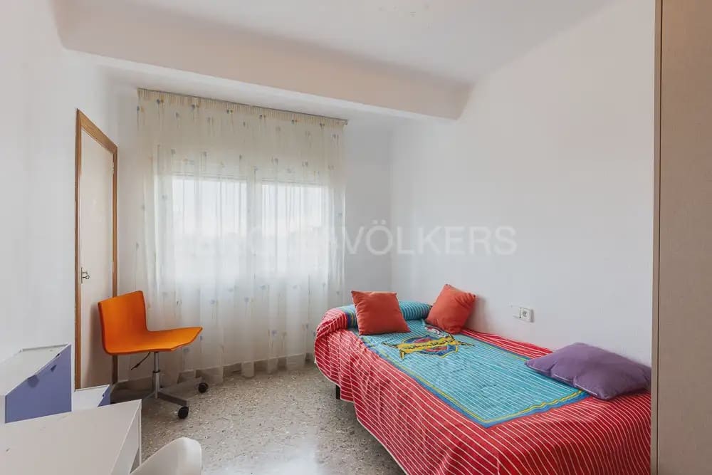 3 bedroom Flat for rent in La Pobla de Farnals with pool - € 1,000 (Ref: 10009809)
