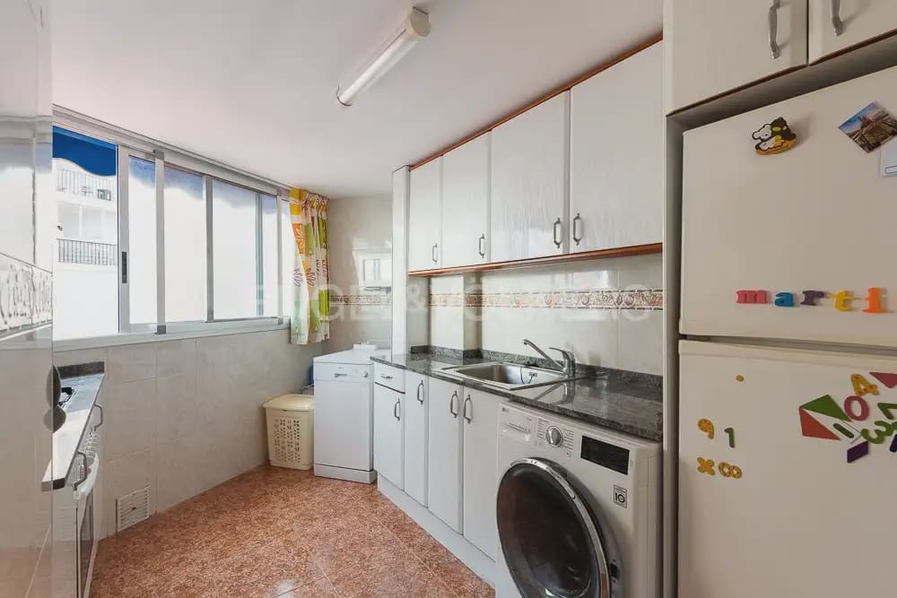3 bedroom Flat for rent in La Pobla de Farnals with pool - € 1,000 (Ref: 10009809)