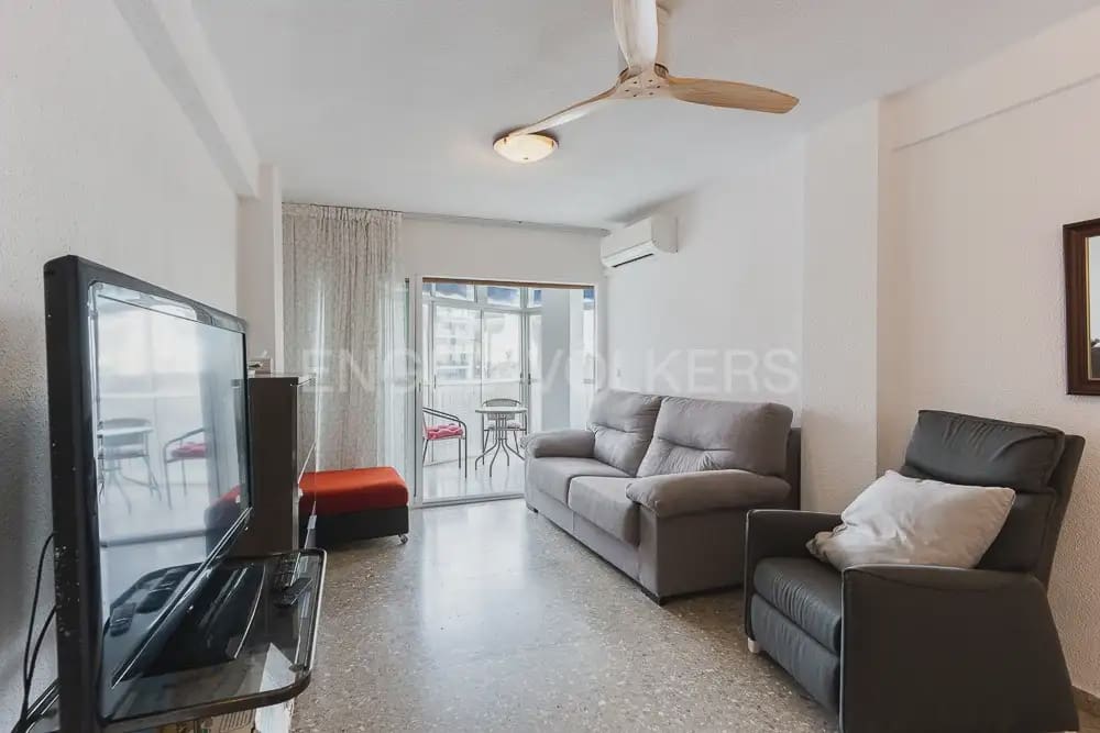 3 bedroom Flat for rent in La Pobla de Farnals with pool - € 1,000 (Ref: 10009809)