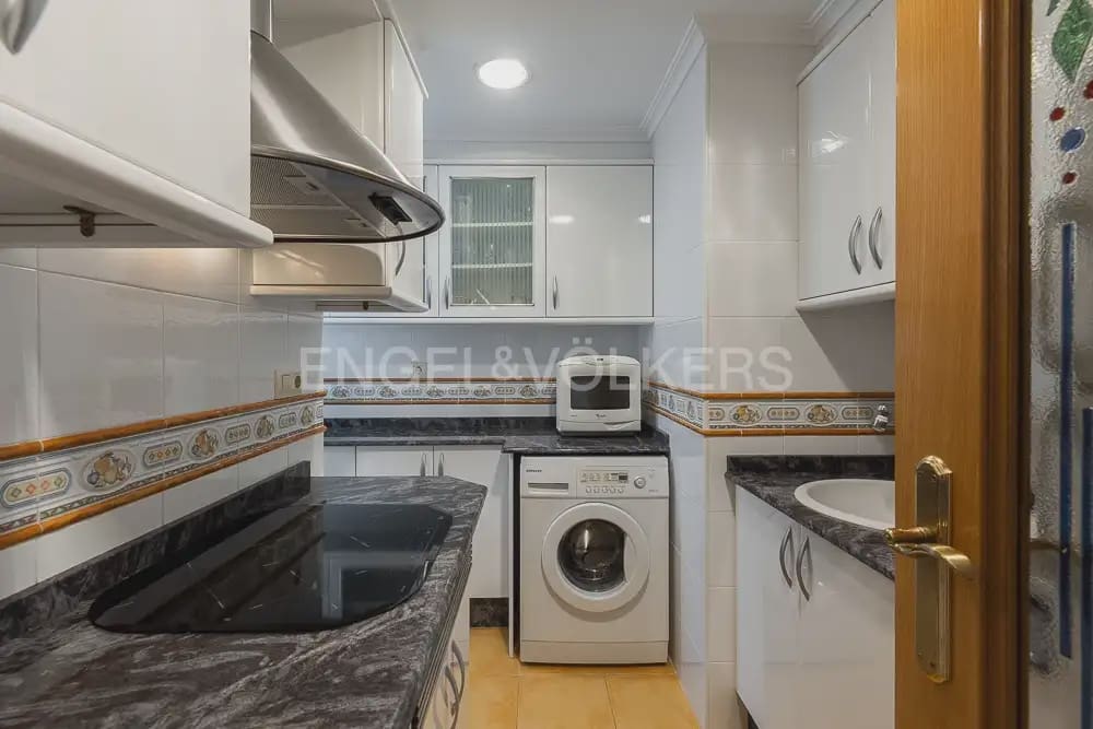 1 bedroom Flat for rent in La Pobla de Farnals with pool garage - € 1,000 (Ref: 10009810)