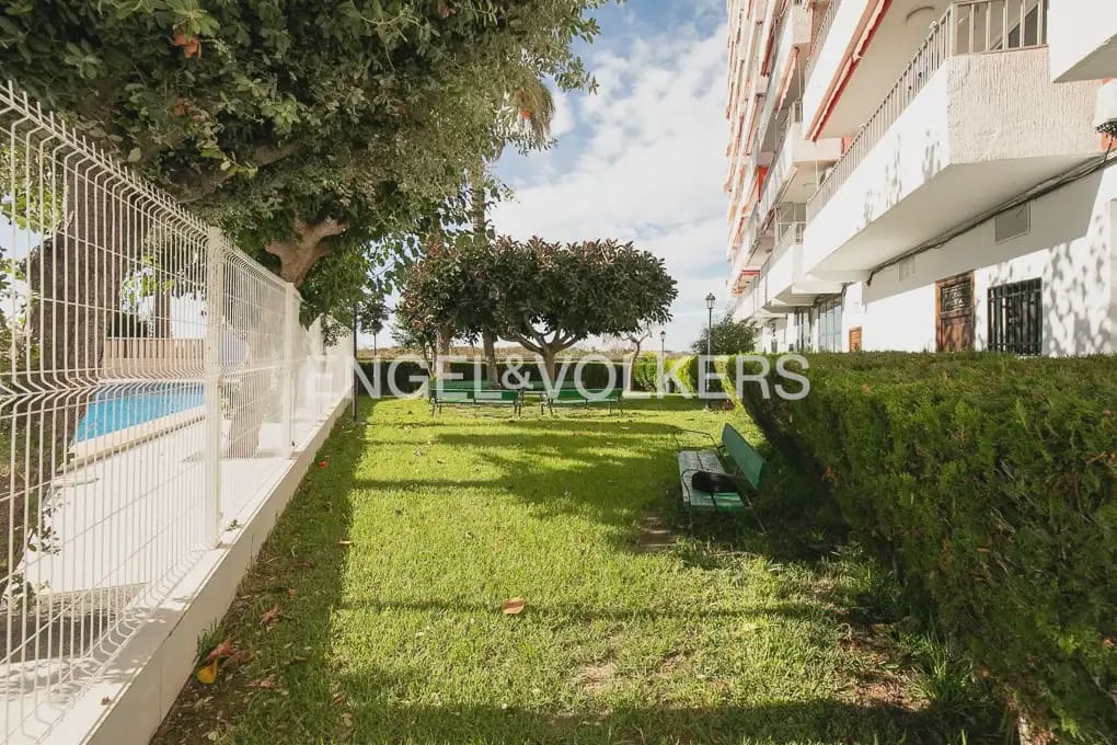 1 bedroom Flat for rent in La Pobla de Farnals with pool garage - € 1,000 (Ref: 10009810)
