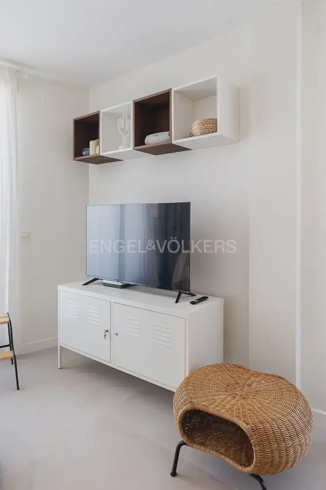 2 Zimmer Wohnung zu vermieten in Gandia mit Garage - 1.000 € (Ref: 10009811)