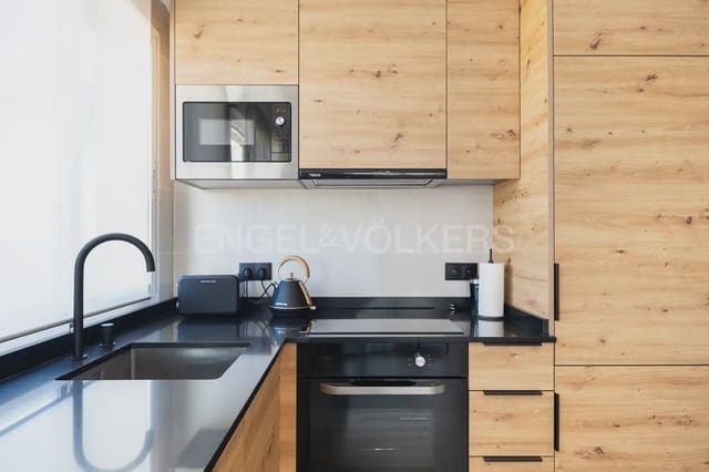 2 Zimmer Wohnung zu vermieten in Gandia mit Garage - 1.000 € (Ref: 10009811)