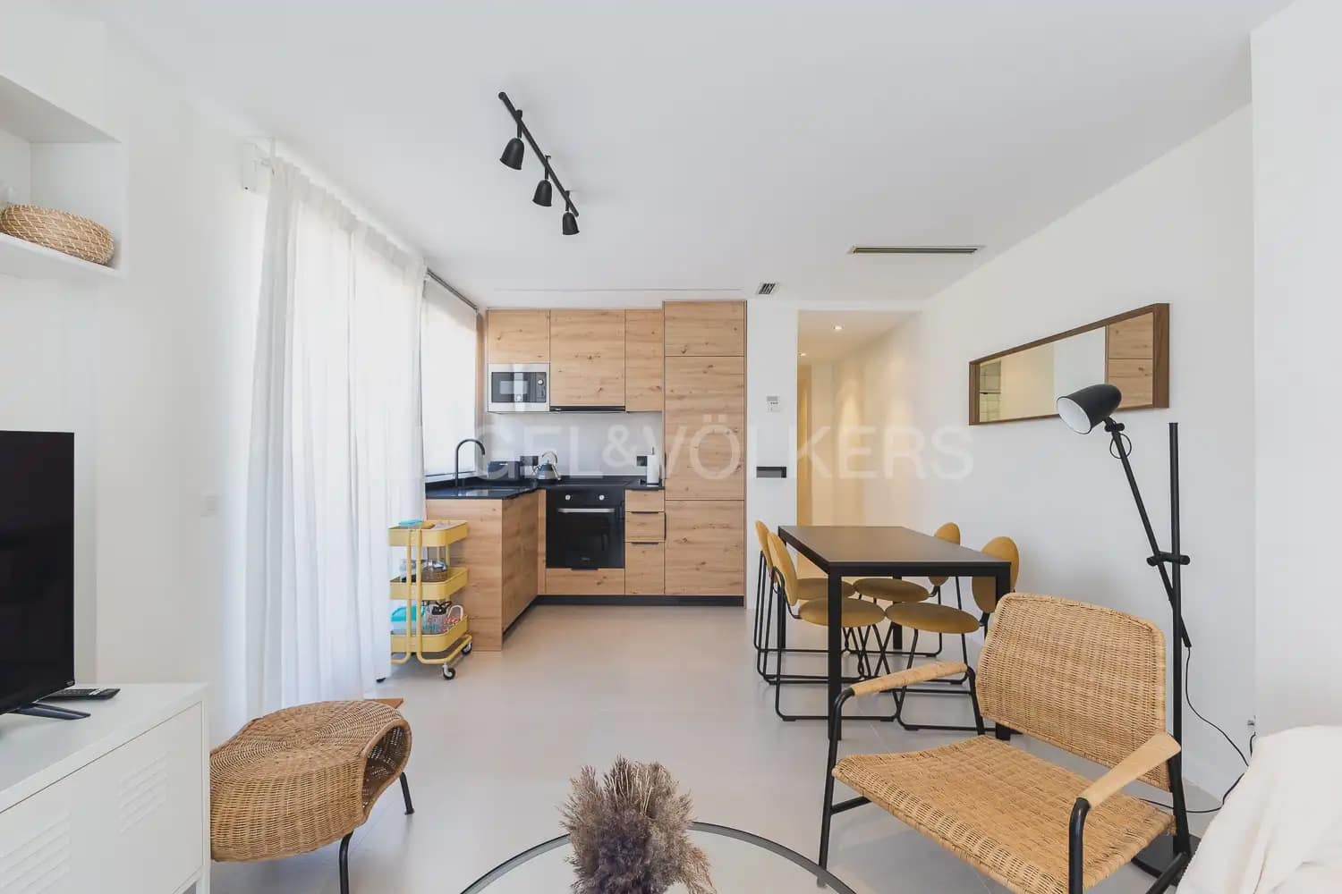 2 Zimmer Wohnung zu vermieten in Gandia mit Garage - 1.000 € (Ref: 10009811)