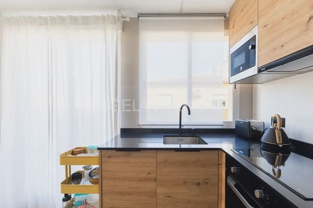 2 Zimmer Wohnung zu vermieten in Gandia mit Garage - 1.000 € (Ref: 10009811)