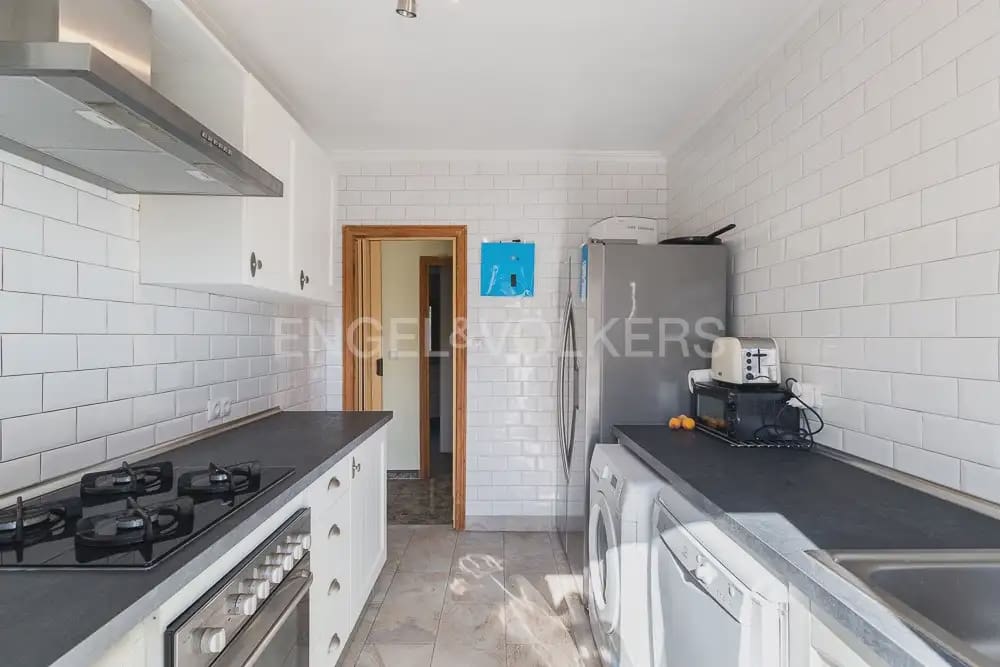 3 sypialnia Finka/Dom wiejski do wynajęcia w Turis z basenem garażem - 1 600 € (Ref: 10009812)