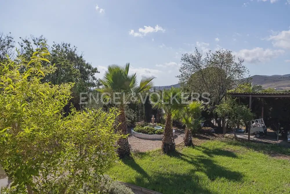 3 sypialnia Finka/Dom wiejski do wynajęcia w Turis z basenem garażem - 1 600 € (Ref: 10009812)