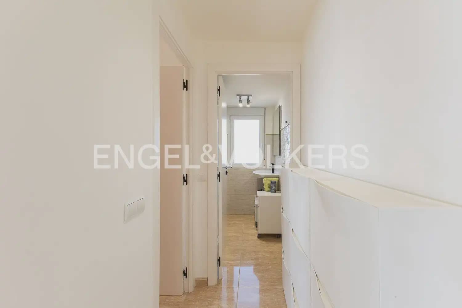 3 sypialnia Mieszkanie do wynajęcia w Puig z basenem garażem - 1 200 € (Ref: 10009907)