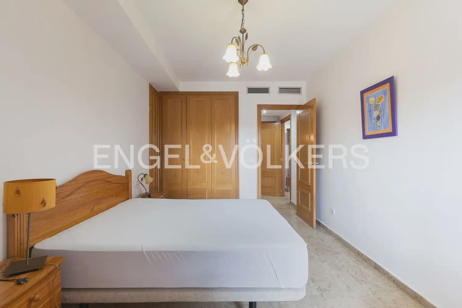 Appartement de 1 chambre à louer à Valence ville avec piscine garage - 1 500 € (Ref: 10011685)