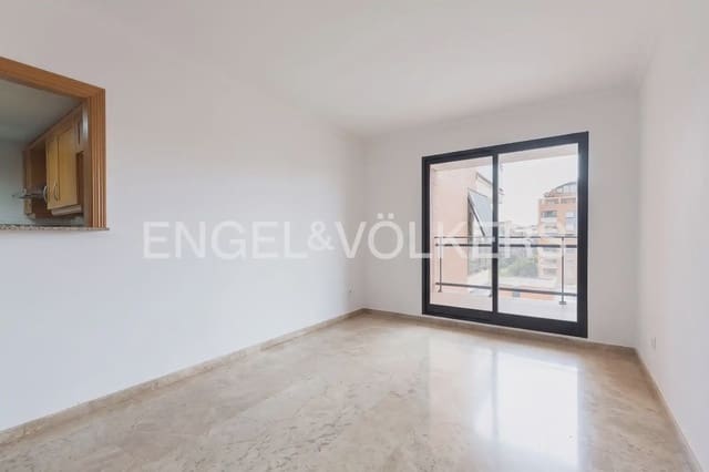 Appartement de 1 chambre à louer à Sant Pau, Valence ville avec piscine garage - 1 500 € (Ref: 10011685)