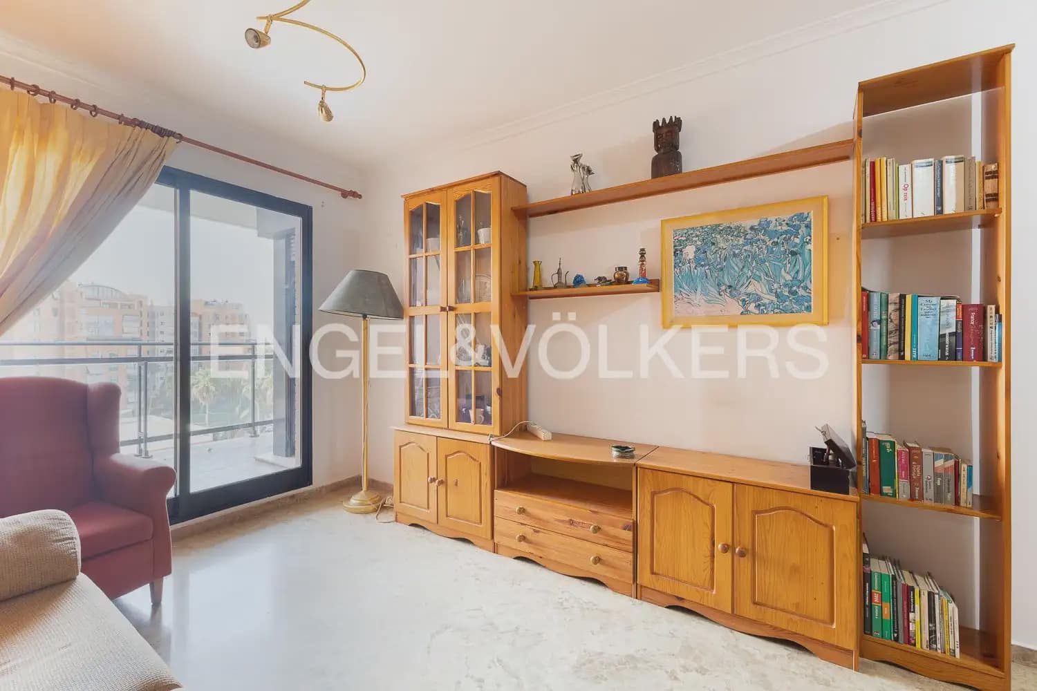 Appartement de 1 chambre à louer à Valence ville avec piscine garage - 1 500 € (Ref: 10011685)
