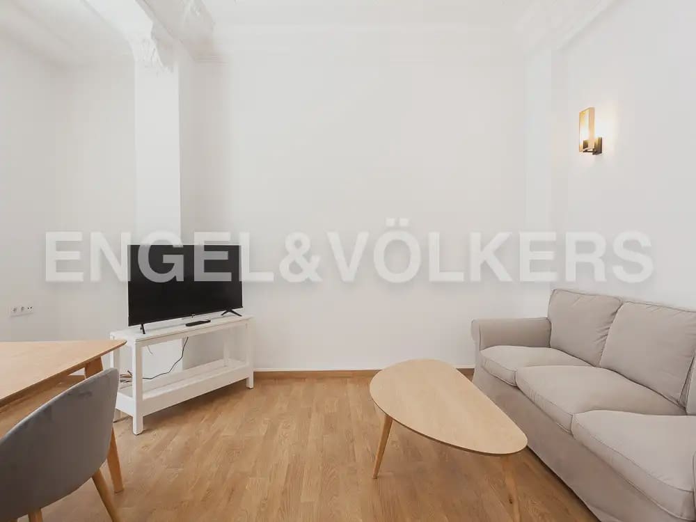 4 camera da letto Appartamento da affittare in Valencia citta - 2.000 € (Rif: 10011686)