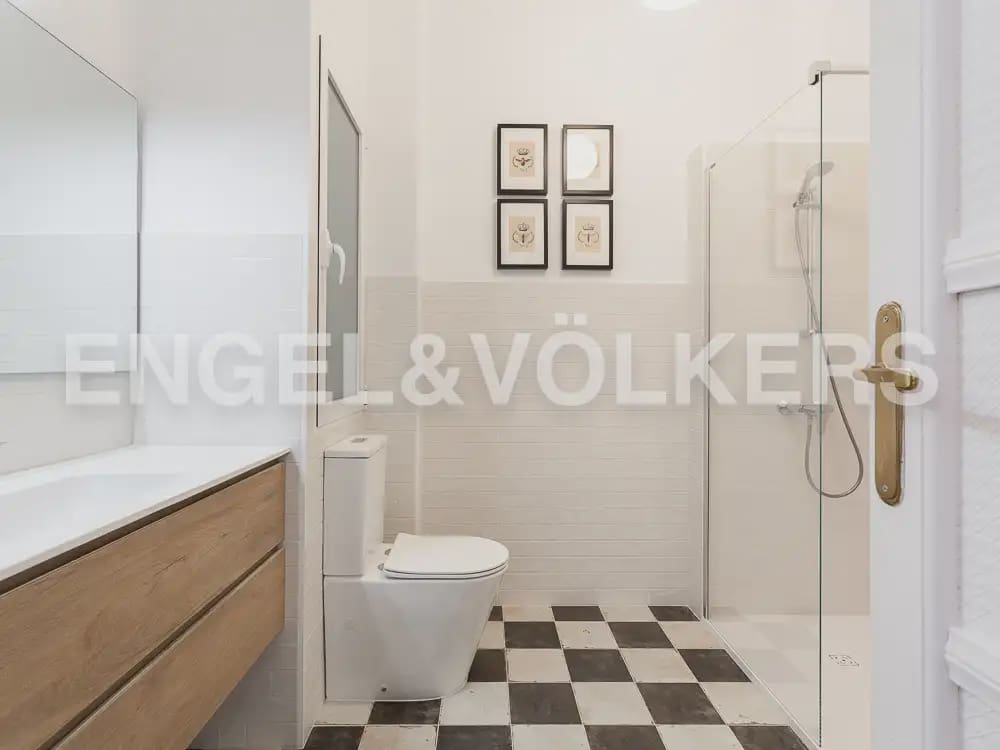 4 camera da letto Appartamento da affittare in Valencia citta - 2.000 € (Rif: 10011686)