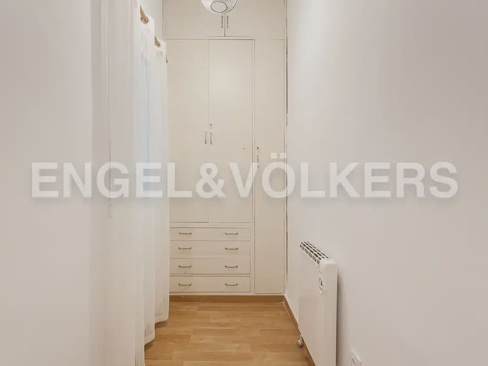 4 camera da letto Appartamento da affittare in Valencia citta - 2.000 € (Rif: 10011686)