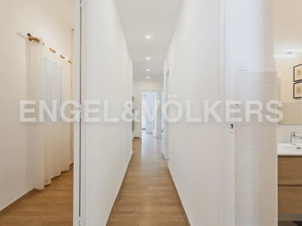 4 camera da letto Appartamento da affittare in Valencia citta - 2.000 € (Rif: 10011686)