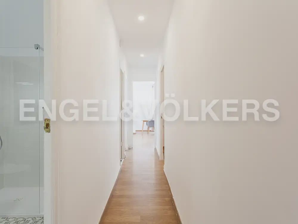 4 camera da letto Appartamento da affittare in Valencia citta - 2.000 € (Rif: 10011686)