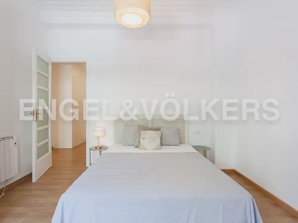 4 camera da letto Appartamento da affittare in Valencia citta - 2.000 € (Rif: 10011686)