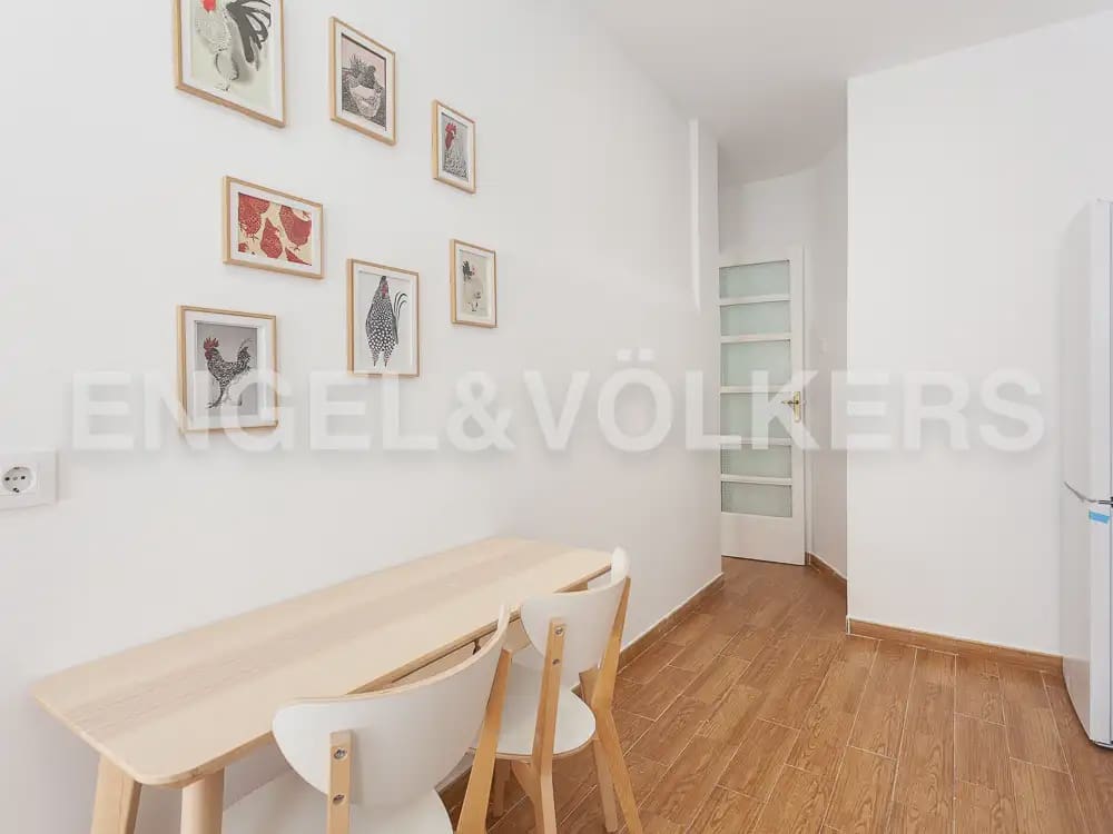 4 camera da letto Appartamento da affittare in Valencia citta - 2.000 € (Rif: 10011686)