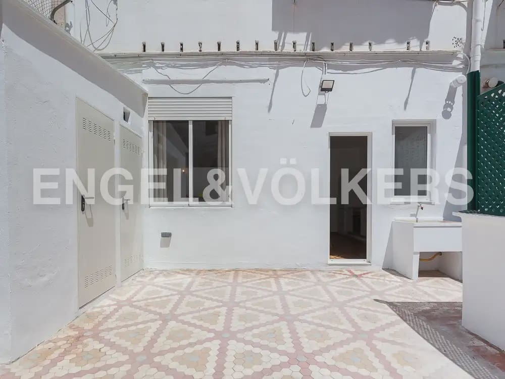 4 camera da letto Appartamento da affittare in Valencia citta - 2.000 € (Rif: 10011686)