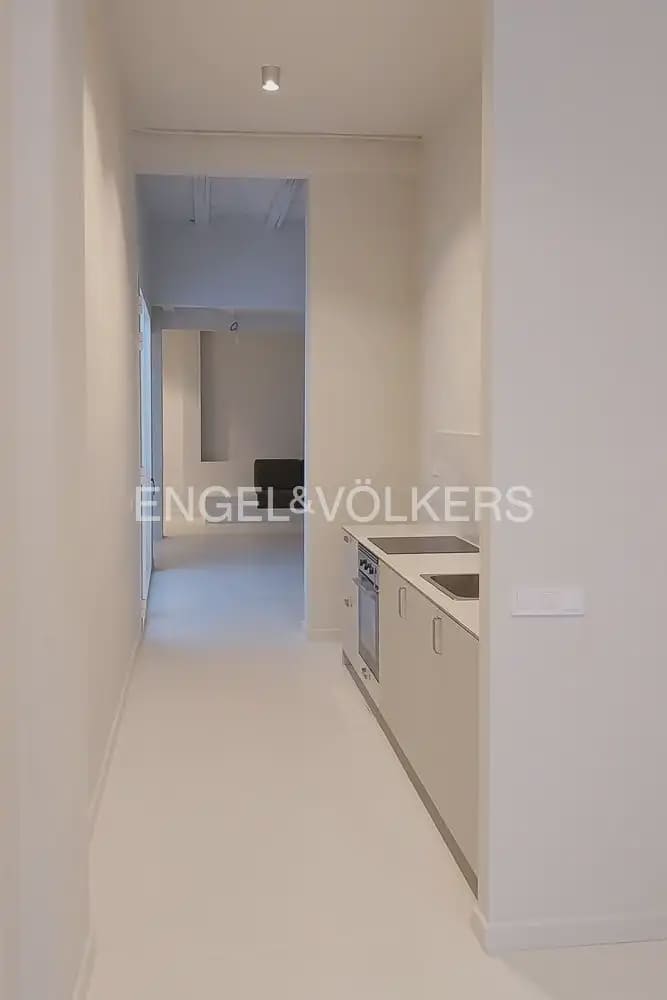 Flat for sale in Valencia city - € 275,000 (Ref: 10012134)