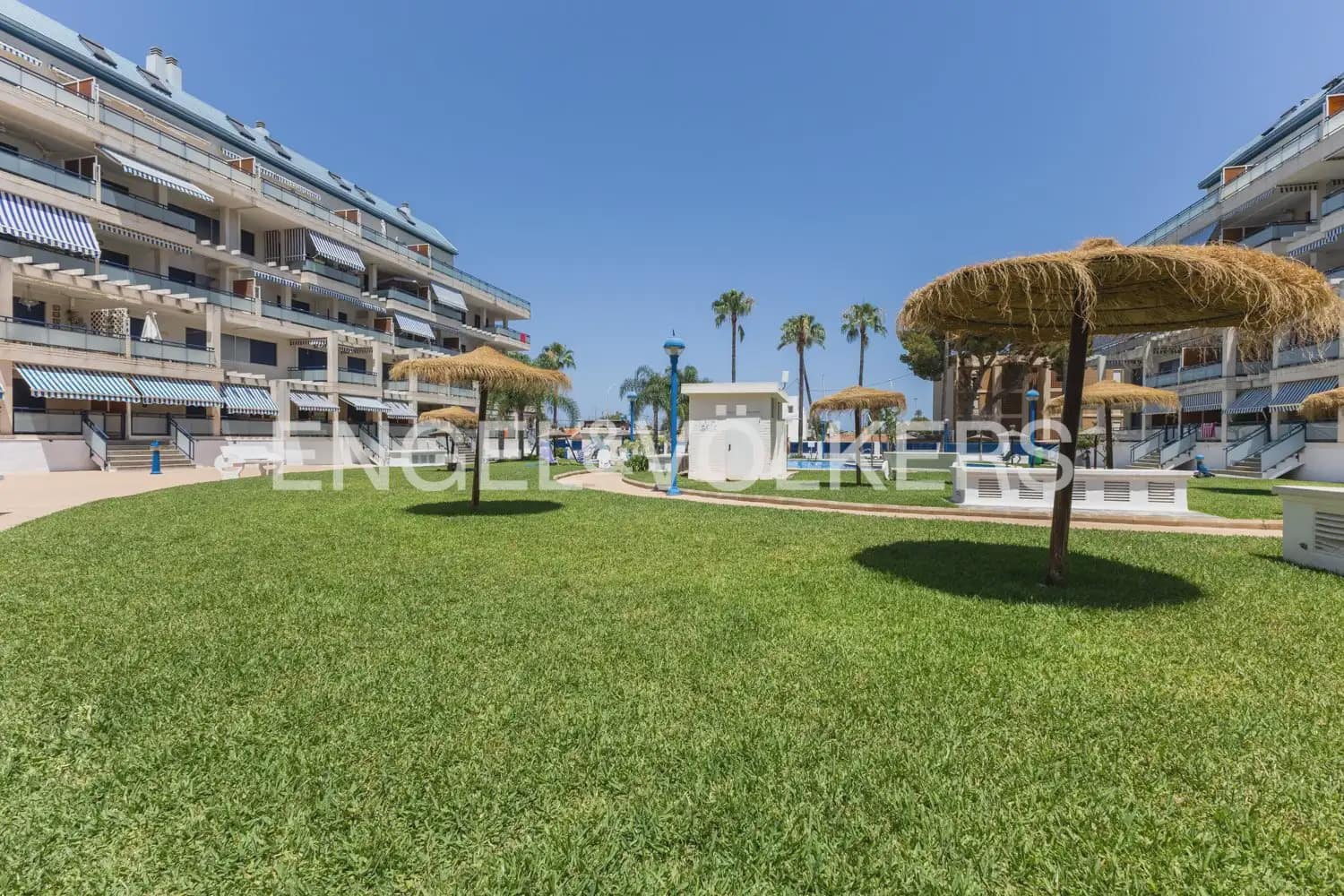 2 Zimmer Wohnung zu verkaufen in Javea / Xabia mit Pool - 370.000 € (Ref: 10012348)