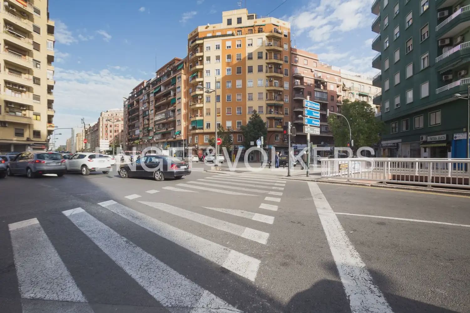 4 quarto Apartamento para arrendar em Valencia cidade - 1 800 € (Ref: 10012349)