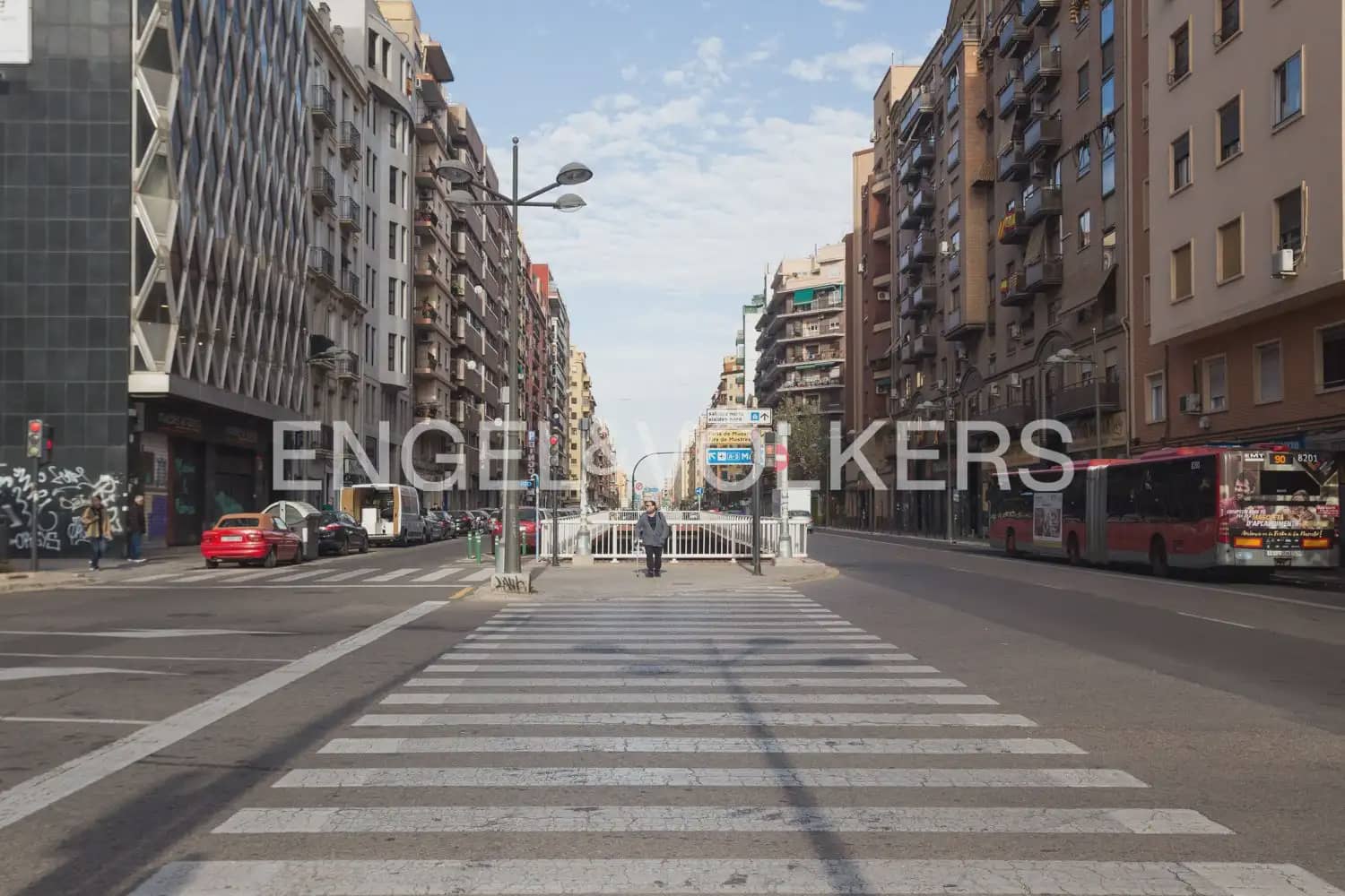 4 quarto Apartamento para arrendar em Valencia cidade - 1 800 € (Ref: 10012349)