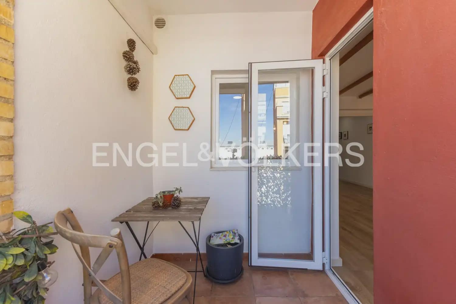 Appartement de 4 chambres à louer à Valence ville avec garage - 2 000 € (Ref: 10012349)