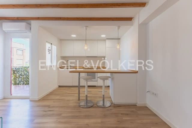 Appartement de 4 chambres à louer à Nou Moles, Valence ville avec garage - 2 000 € (Ref: 10012349)