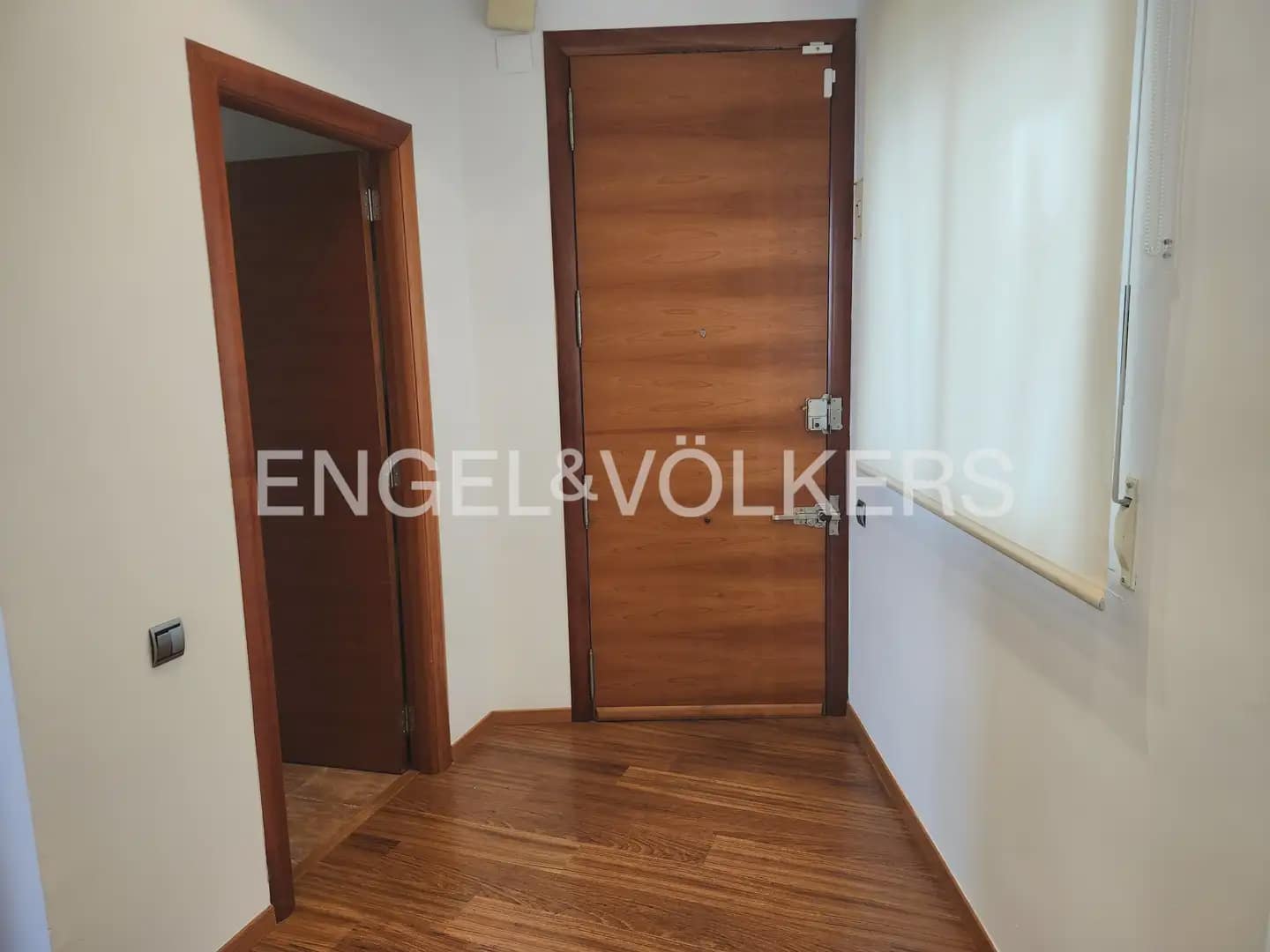 3 soverom Leilighet til leie i Valencia by - € 2 100 (Ref: 10012663)