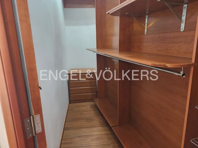 3 soverom Leilighet til leie i Sant Francesc, Valencia by - € 2 100 (Ref: 10012663)