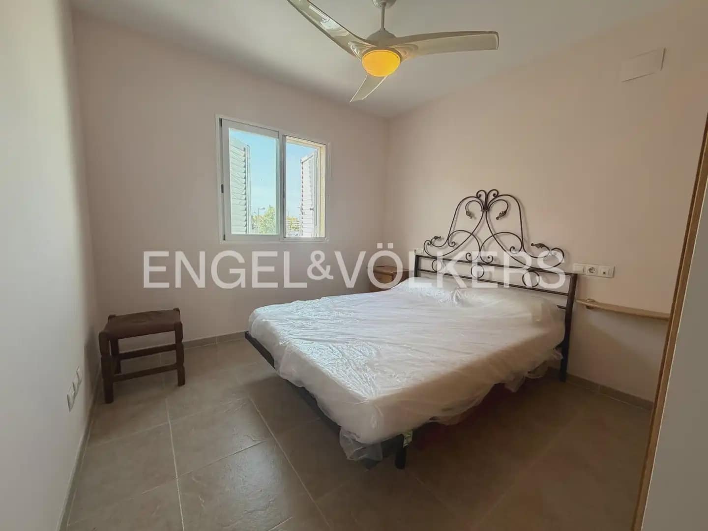 Casa de 3 habitaciones en Sagunto / Sagunt en alquiler - 1.700 € (Ref: 10012664)