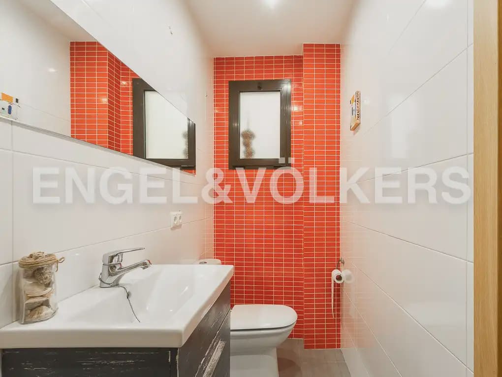 Penthouse de 2 chambres à louer à Valence ville avec garage - 1 250 € (Ref: 10012665)