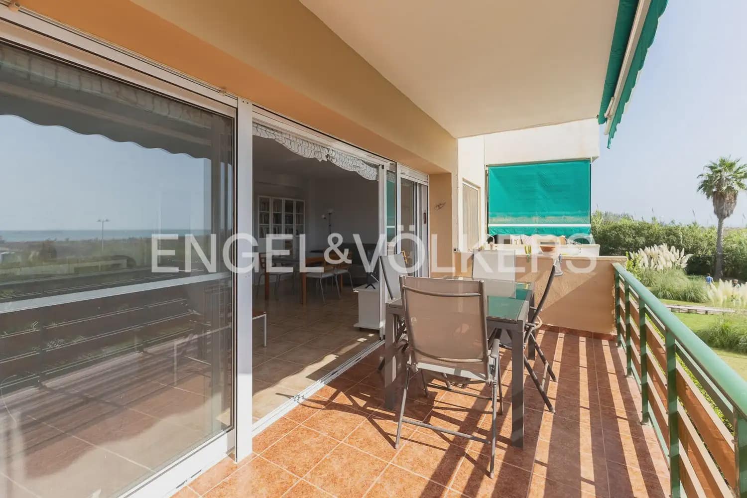 Appartement de 3 chambres à louer à Canet d'En Berenguer avec garage - 1 500 € (Ref: 10014167)