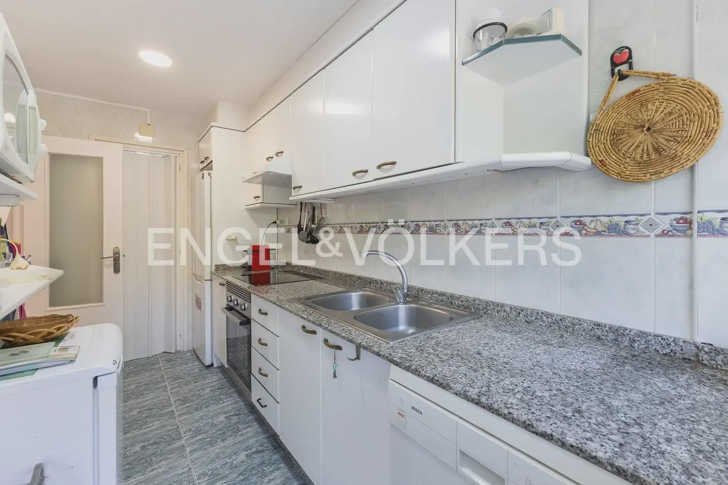 Appartement de 3 chambres à louer à Canet d'En Berenguer avec garage - 1 500 € (Ref: 10014167)
