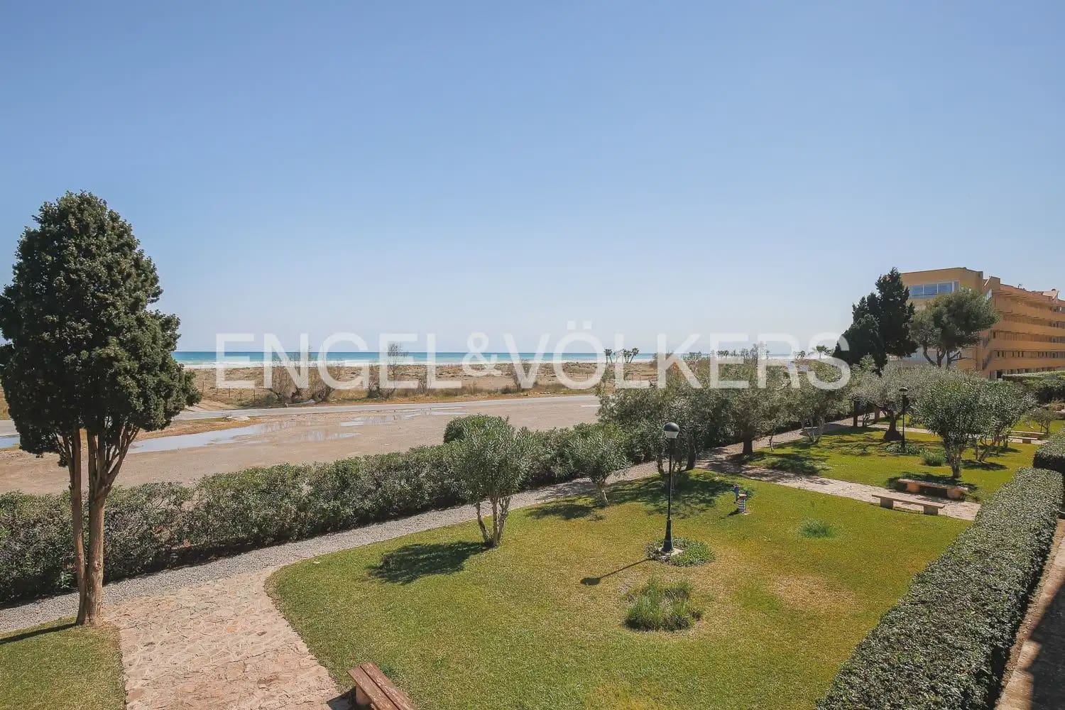 Appartement de 3 chambres à louer à Canet d'En Berenguer avec garage - 1 500 € (Ref: 10014167)