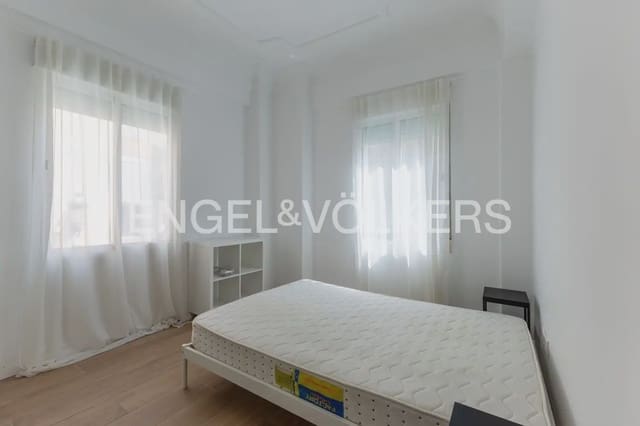 2 slaapkamer Flat te huur in En Corts, Valencia stad - € 1.250 (Ref: 10014320)
