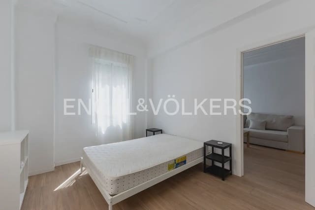 2 slaapkamer Flat te huur in En Corts, Valencia stad - € 1.250 (Ref: 10014320)