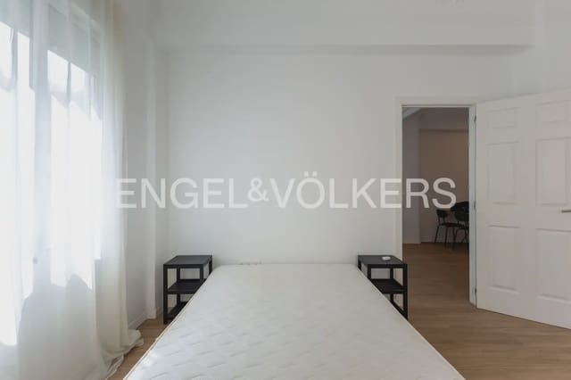 2 slaapkamer Flat te huur in En Corts, Valencia stad - € 1.250 (Ref: 10014320)